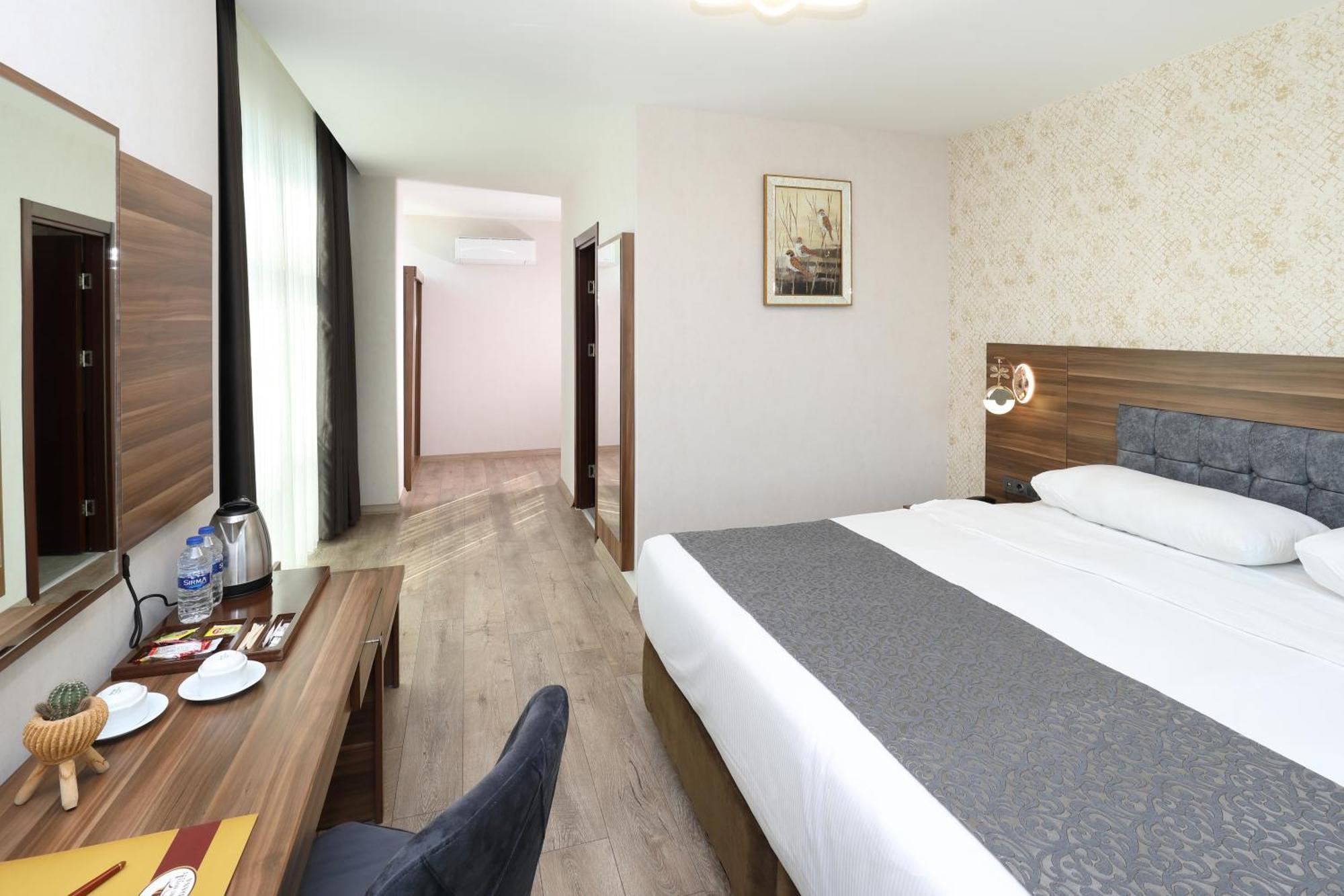 Adana Taskoeprue Hotel Exterior photo